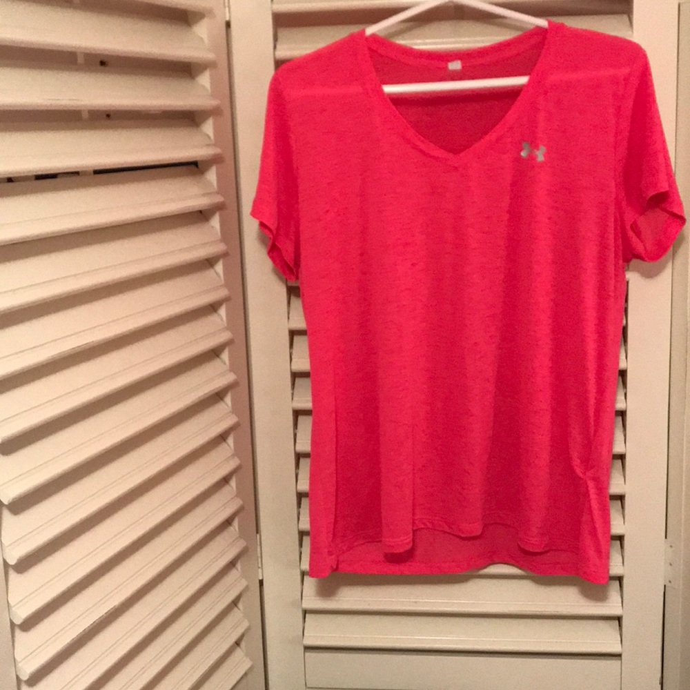 Super Cute Under Armour Workout Shirt